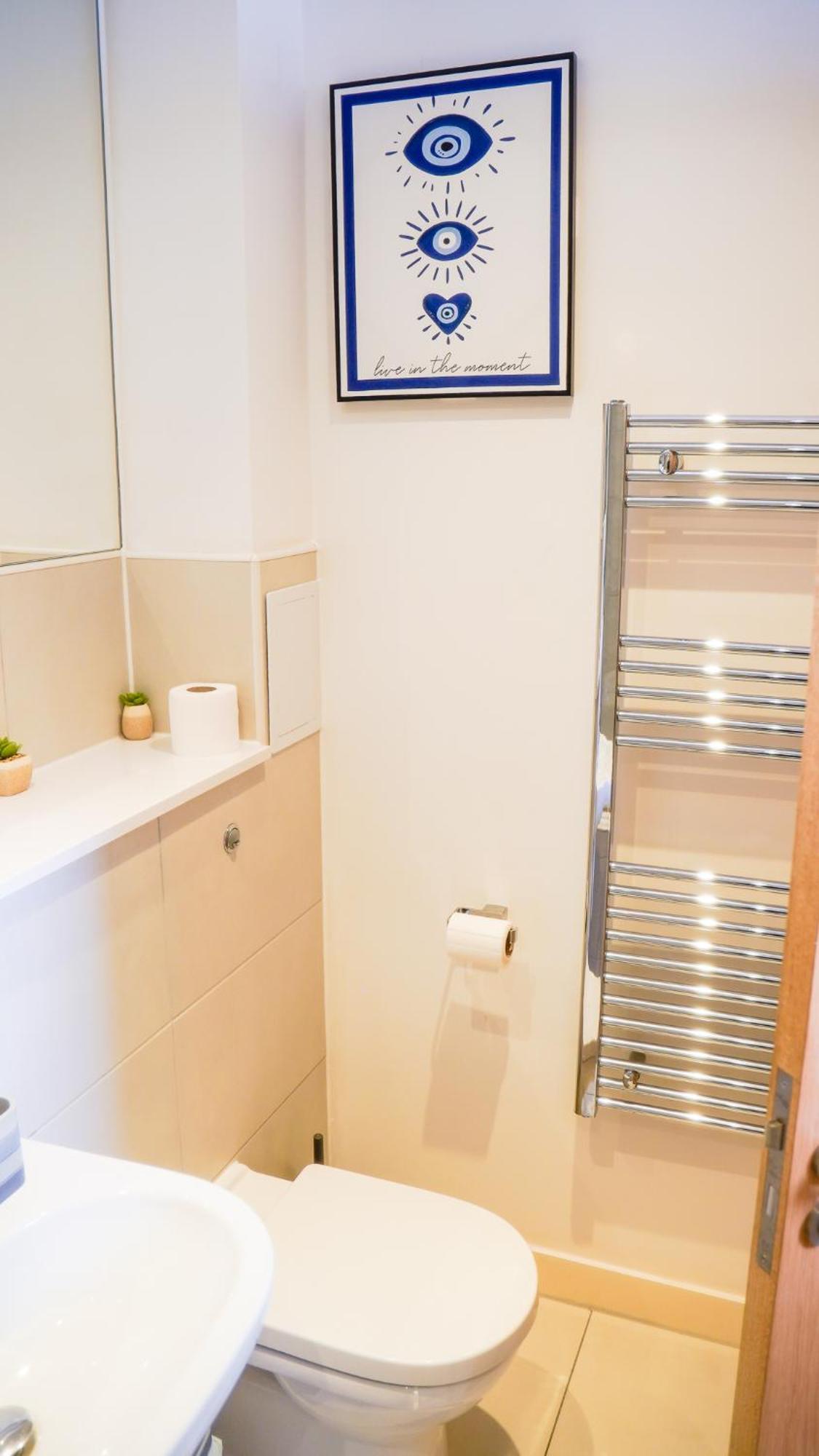 Manchester City Centre Apt With Balcony & Free Parking - Including Free 1-Hour Early Check-In For Bookings In June, Justeat Voucher For 2-Night Stays Minimum! Eksteriør billede